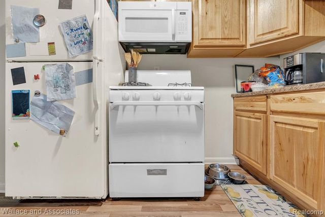 1825 16th Street, Port Huron, MI 48060