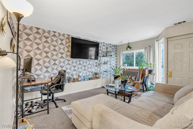 1825 16th Street, Port Huron, MI 48060