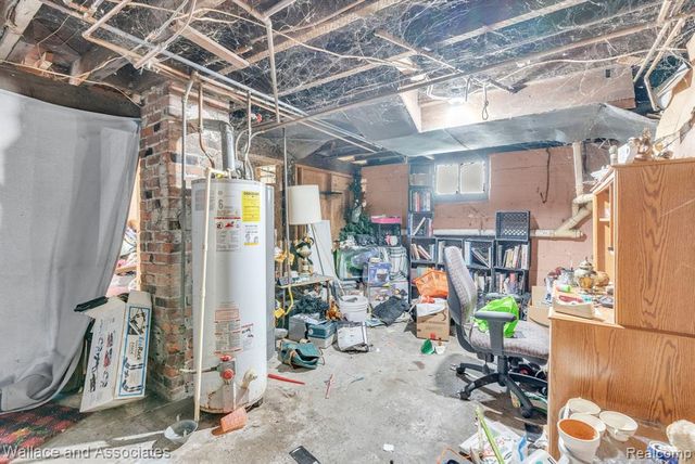 1825 16th Street, Port Huron, MI 48060