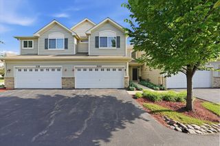 220 OWEN Street, Matteson, IL 60443