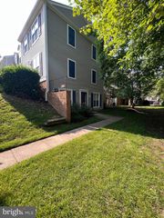 2864 MADEIRA CT #19, Woodbridge, VA 22192