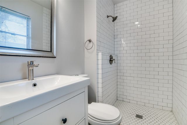 3301 Old Orchard Road, Garland, TX 75041