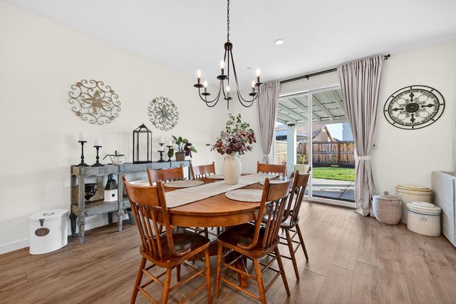 1113 Asher Leaf Dr, Lincoln, CA 95648