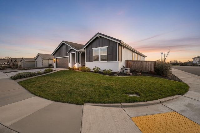 1113 Asher Leaf Dr, Lincoln, CA 95648