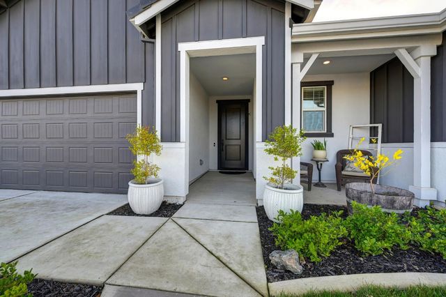 1113 Asher Leaf Dr, Lincoln, CA 95648