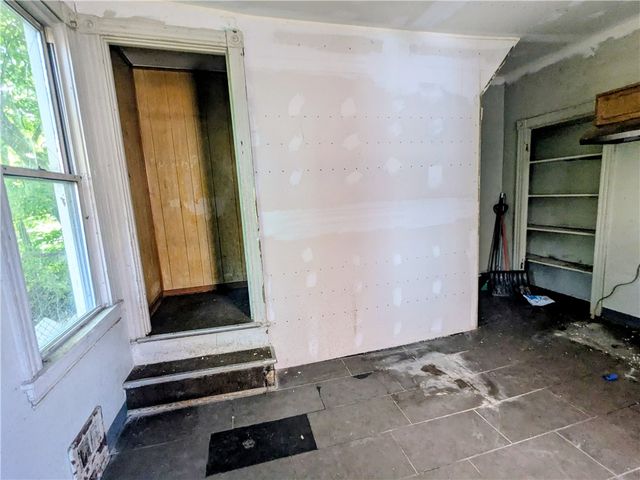 1809 Cornell St, Mckeesport, PA 15132