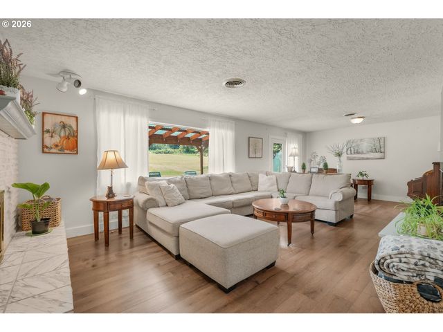 9019 Ne 244TH St, Battle Ground, WA 98604