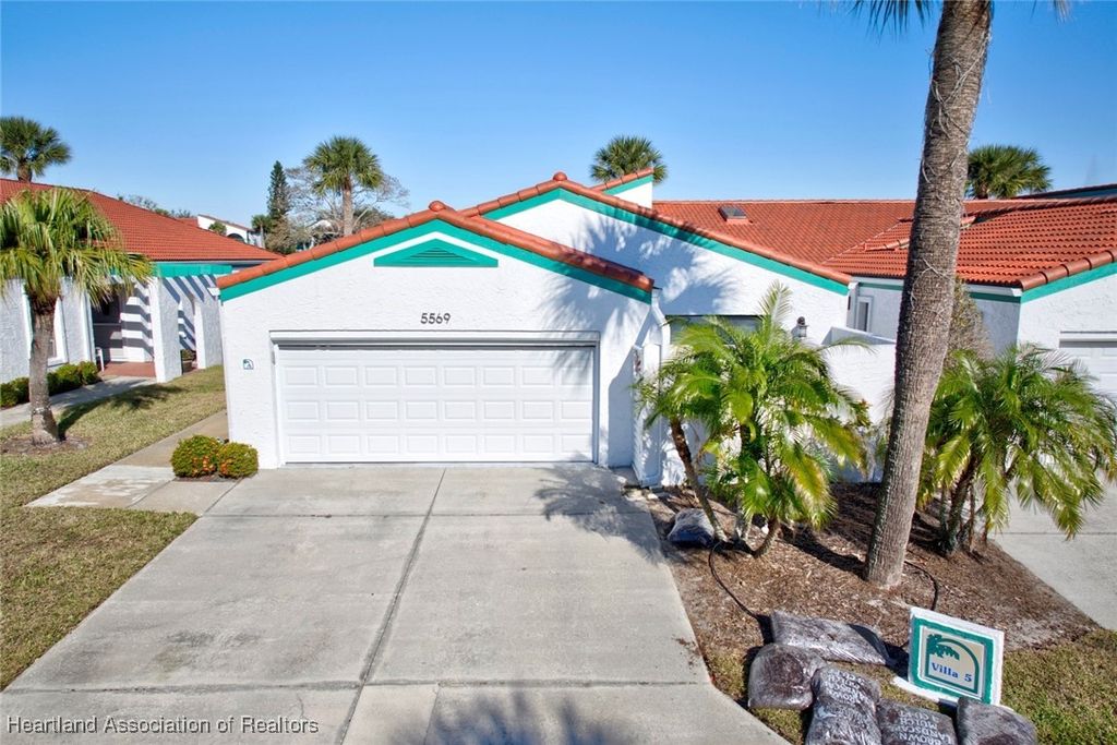 5569 Casablanca Circle, Sebring, FL 33870