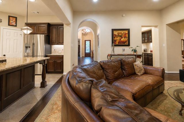 2326 Hamilton Pool Lane, Friendswood, TX 77546