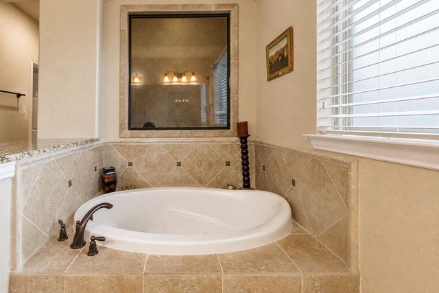 2326 Hamilton Pool Lane, Friendswood, TX 77546