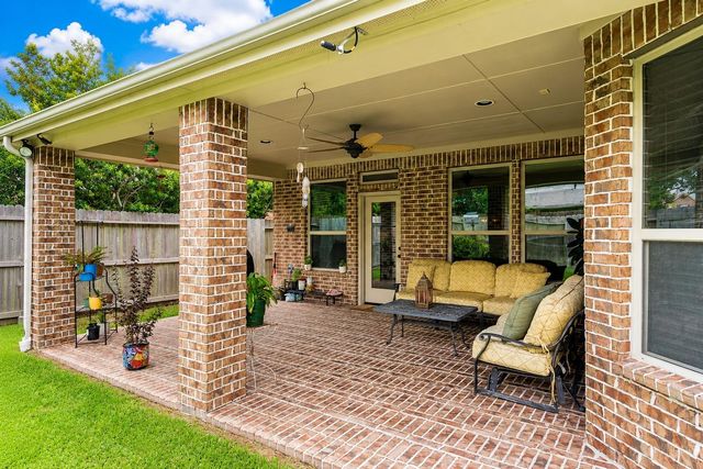 2326 Hamilton Pool Lane, Friendswood, TX 77546