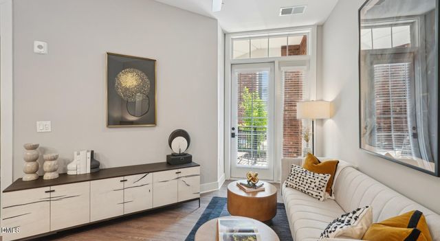 625 S Elliott Road S1e, Chapel Hill, NC 27517