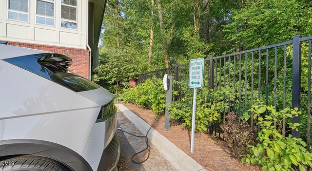 625 S Elliott Road S1e, Chapel Hill, NC 27517