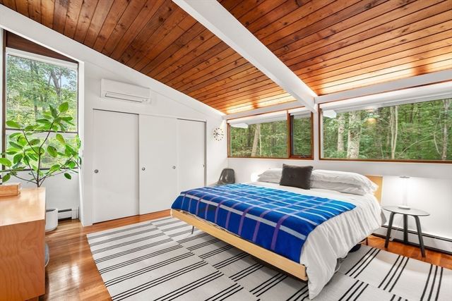 43 Willowdale Rd, Topsfield, MA 01983