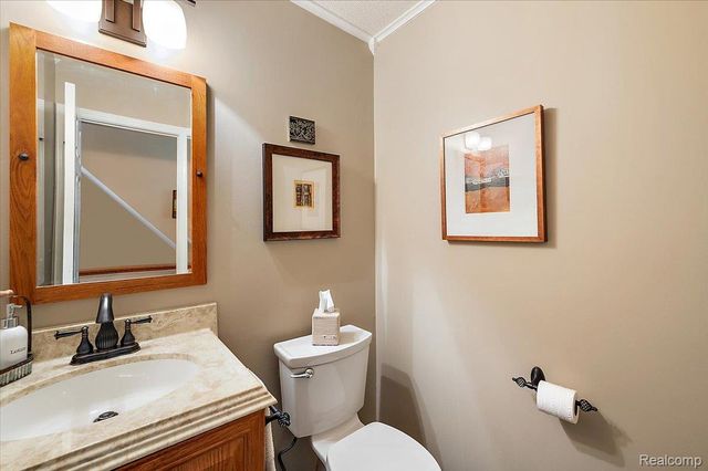 24546 Fairway Hills Drive, Novi, MI 48374