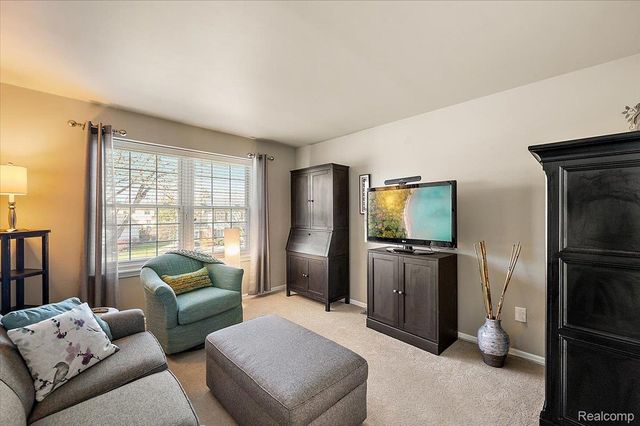 24546 Fairway Hills Drive, Novi, MI 48374