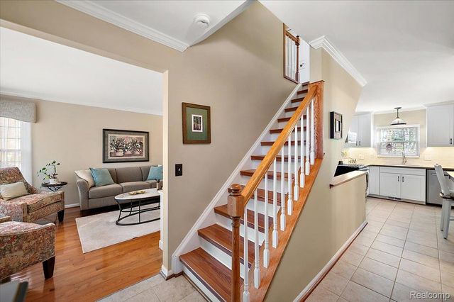 24546 Fairway Hills Drive, Novi, MI 48374