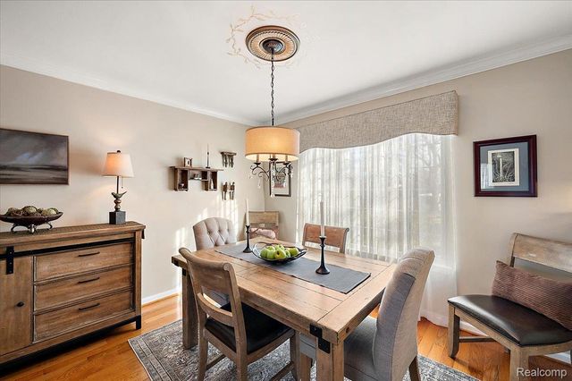 24546 Fairway Hills Drive, Novi, MI 48374