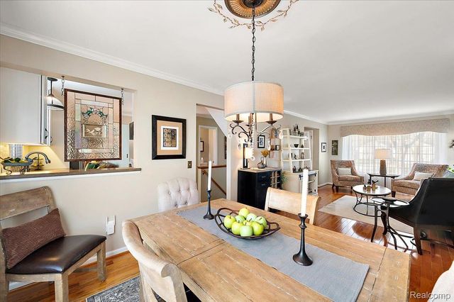 24546 Fairway Hills Drive, Novi, MI 48374