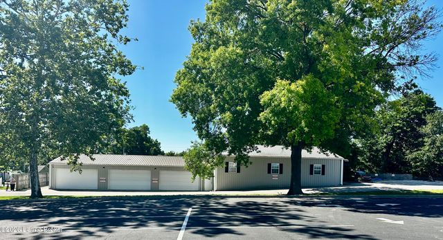 10413 Taylorsville Rd, Jeffersontown, KY 40299