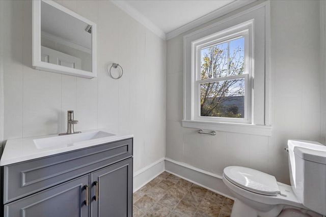 832 Queen AVE, Roanoke, VA 24012