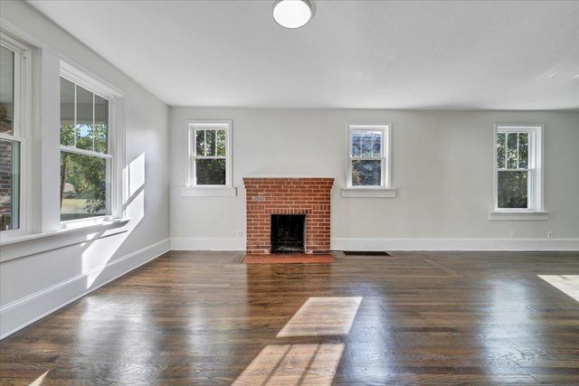 832 Queen AVE, Roanoke, VA 24012