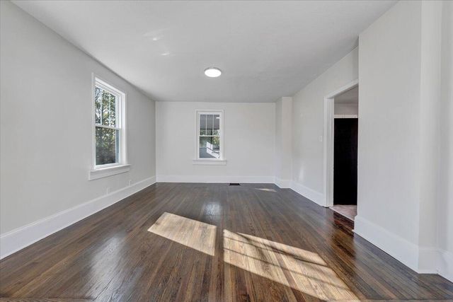 832 Queen AVE, Roanoke, VA 24012