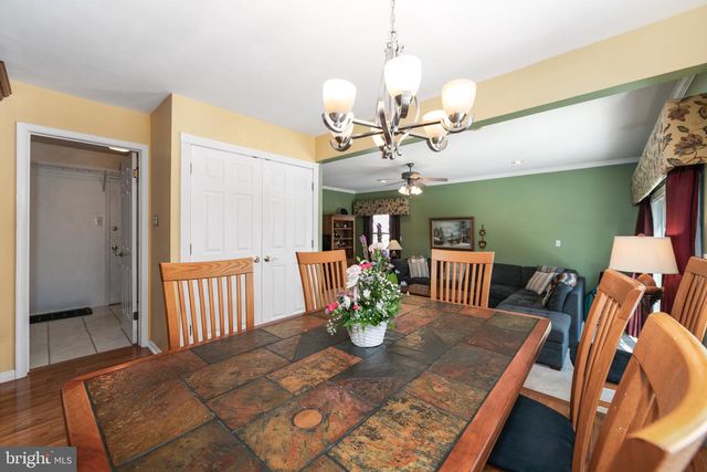 3 ACORN HILL HOLW, Voorhees, NJ 08043