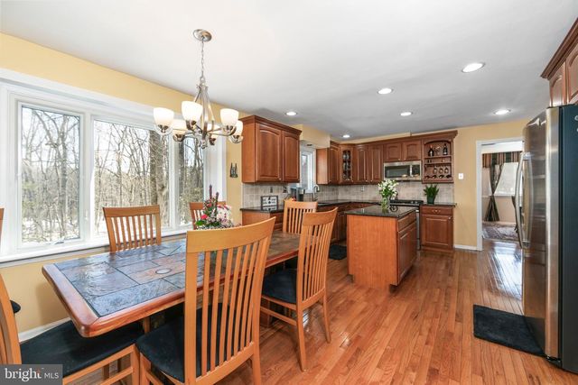 3 ACORN HILL HOLW, Voorhees, NJ 08043