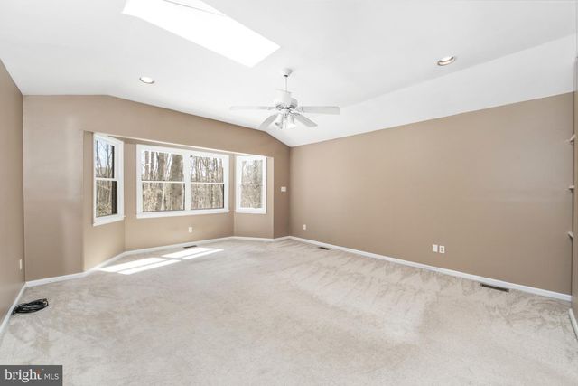 3 ACORN HILL HOLW, Voorhees, NJ 08043