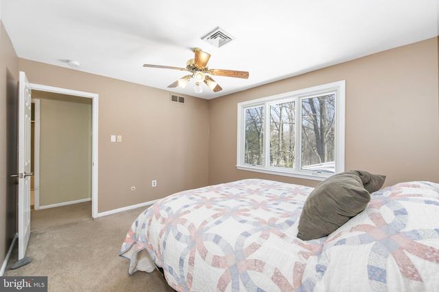 3 ACORN HILL HOLW, Voorhees, NJ 08043