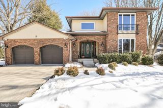 3 ACORN HILL HOLW, Voorhees, NJ 08043