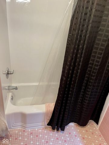 859-869 E Jackson Street, Martinsville, IN 46151