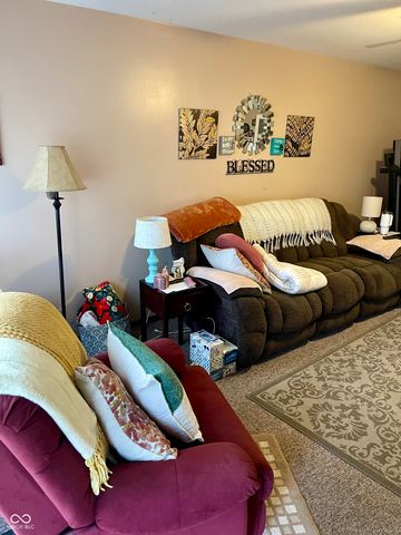 859-869 E Jackson Street, Martinsville, IN 46151