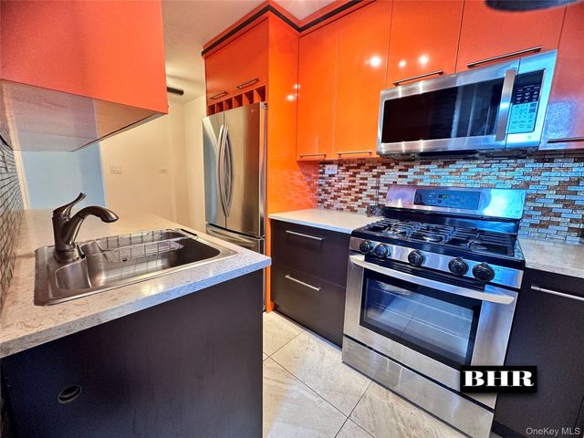 2461 E 29th Street 5G, Brooklyn, NY 11235