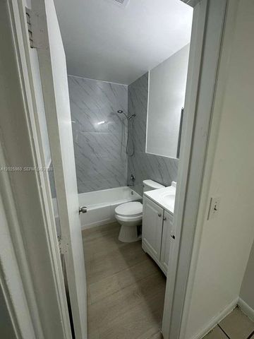 3961 NW 30th Ter 1, Lauderdale Lakes, FL 33309