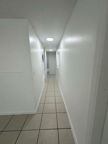 3961 NW 30th Ter 1, Lauderdale Lakes, FL 33309