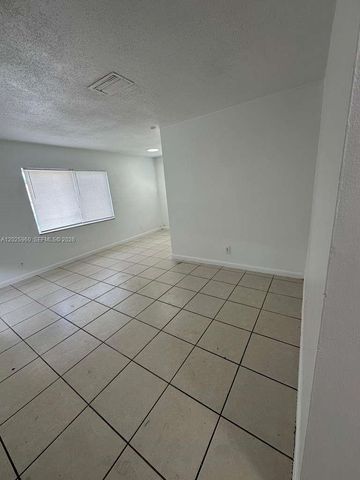 3961 NW 30th Ter 1, Lauderdale Lakes, FL 33309