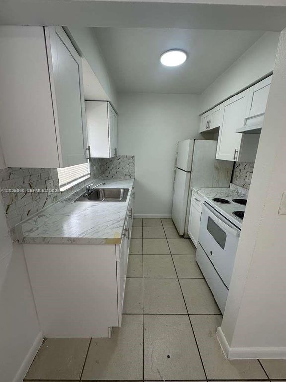 3961 NW 30th Ter 1, Lauderdale Lakes, FL 33309