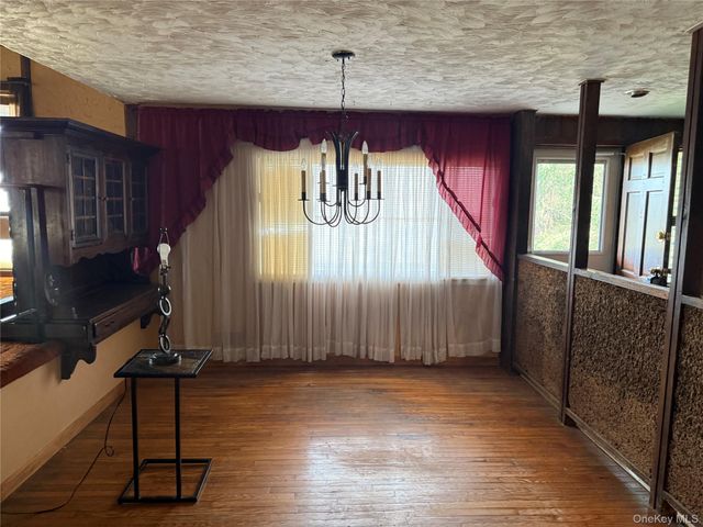 20 Badger Street, New City, NY 10956