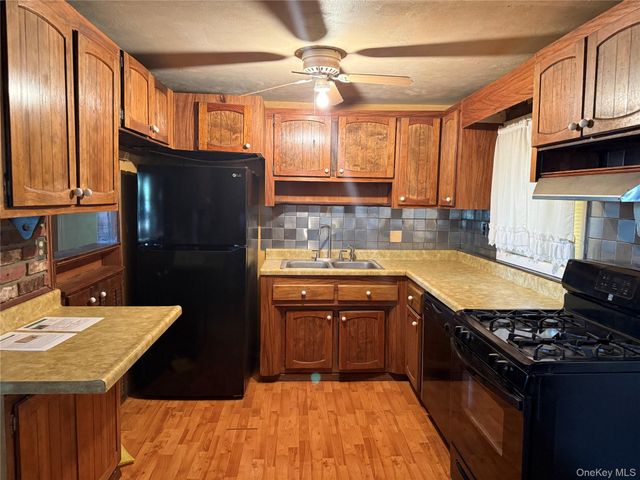 20 Badger Street, New City, NY 10956