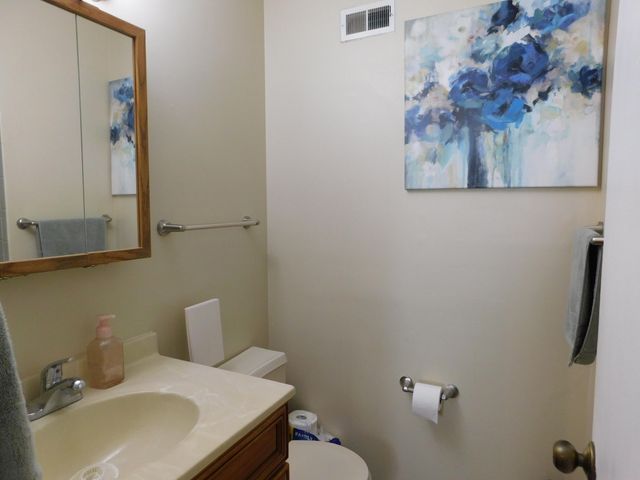955 Millpond Road, Valparaiso, IN 46385
