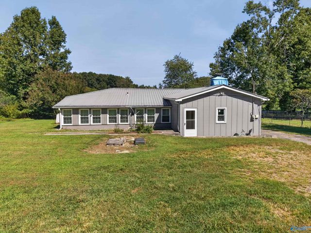 128 Smith Mill Road, Fayetteville, TN 37334