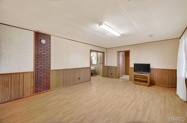 30050 Highway T, Richland, MO 65556