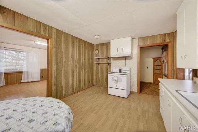 30050 Highway T, Richland, MO 65556