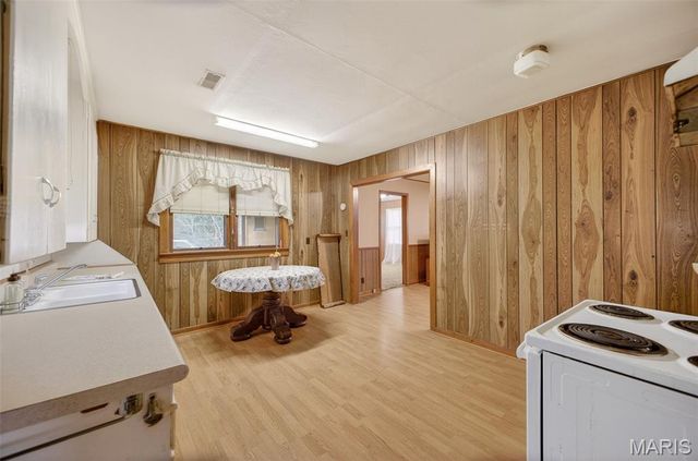 30050 Highway T, Richland, MO 65556