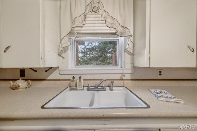 30050 Highway T, Richland, MO 65556