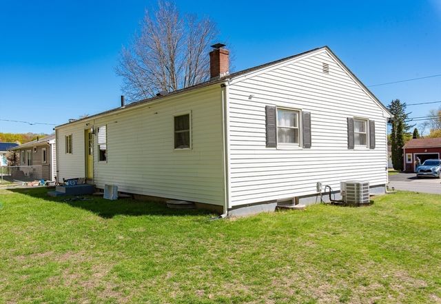 82 Patton, Woonsocket, RI 02895