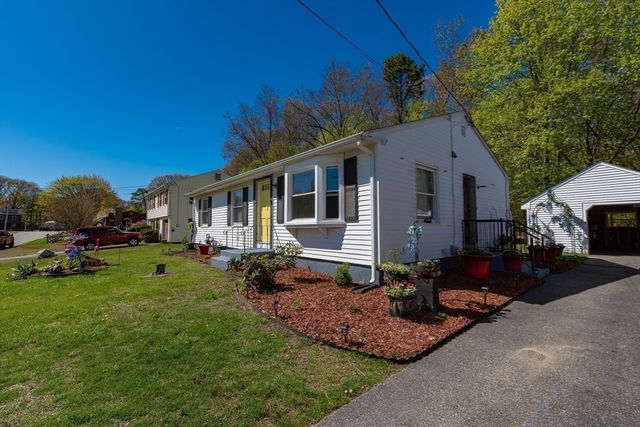 82 Patton, Woonsocket, RI 02895