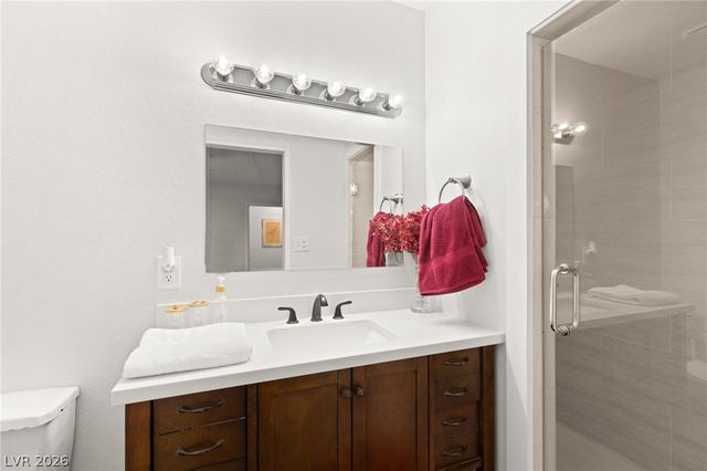 615 South 10th Street, Las Vegas, NV 89101